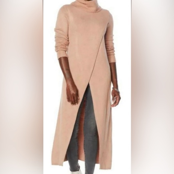 G by Giuliana Long Black Turtlneck Tunic Sweater - Picture 3 of 6